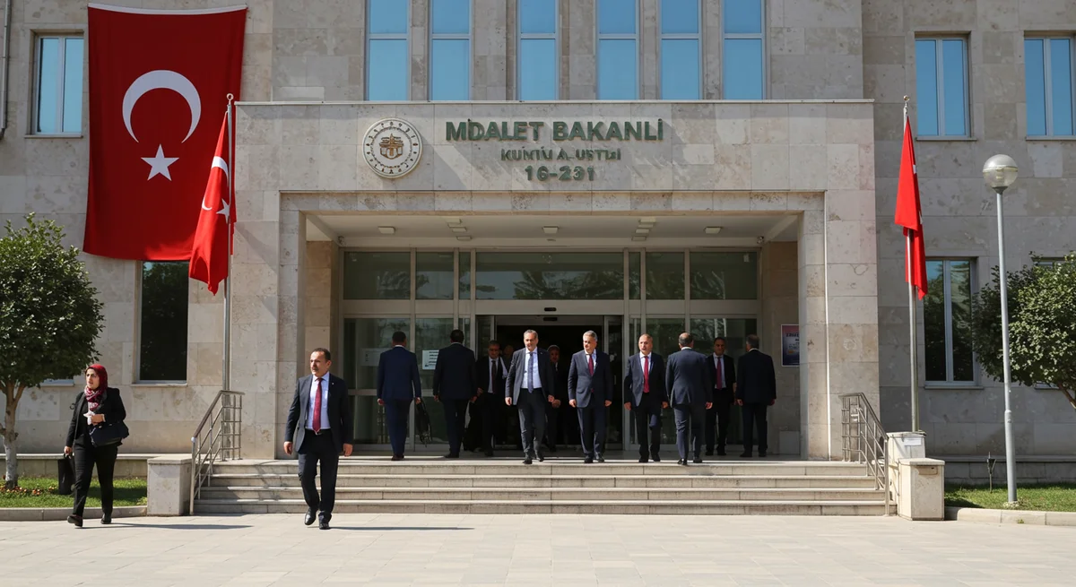 Adalet Teşkilatına Dev Takviye: 15.000 Yeni Personel İçin Başvurular Başladı!