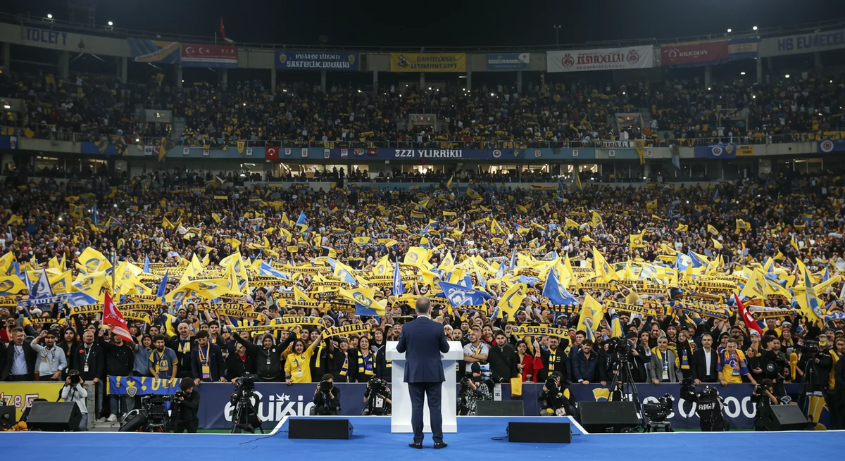 Aziz Yıldırım'dan Duygusal Dönüş Manifestosu: 'Fenerbahçe Çocuklarının Gözyaşları Durana Kadar Buradayım!'