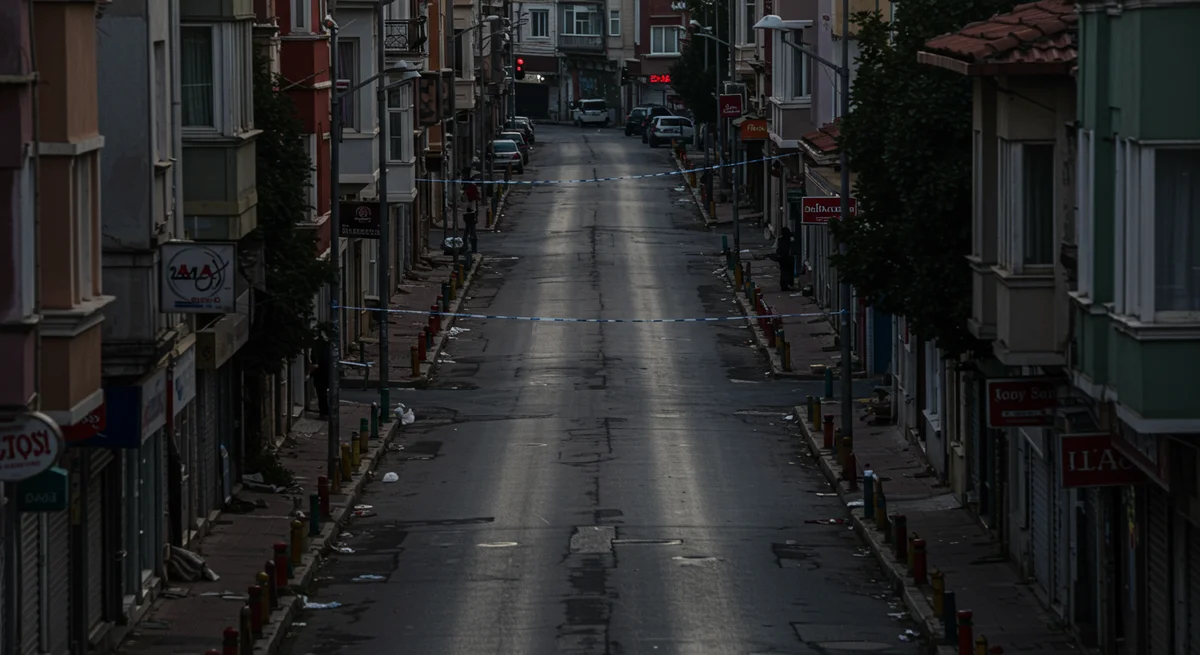 Diyarbakır'da Kan Donduran Anlar: Husumet Kurbanı Bir Can, Kayapınar Sokakları Kan Gölüne Döndü!