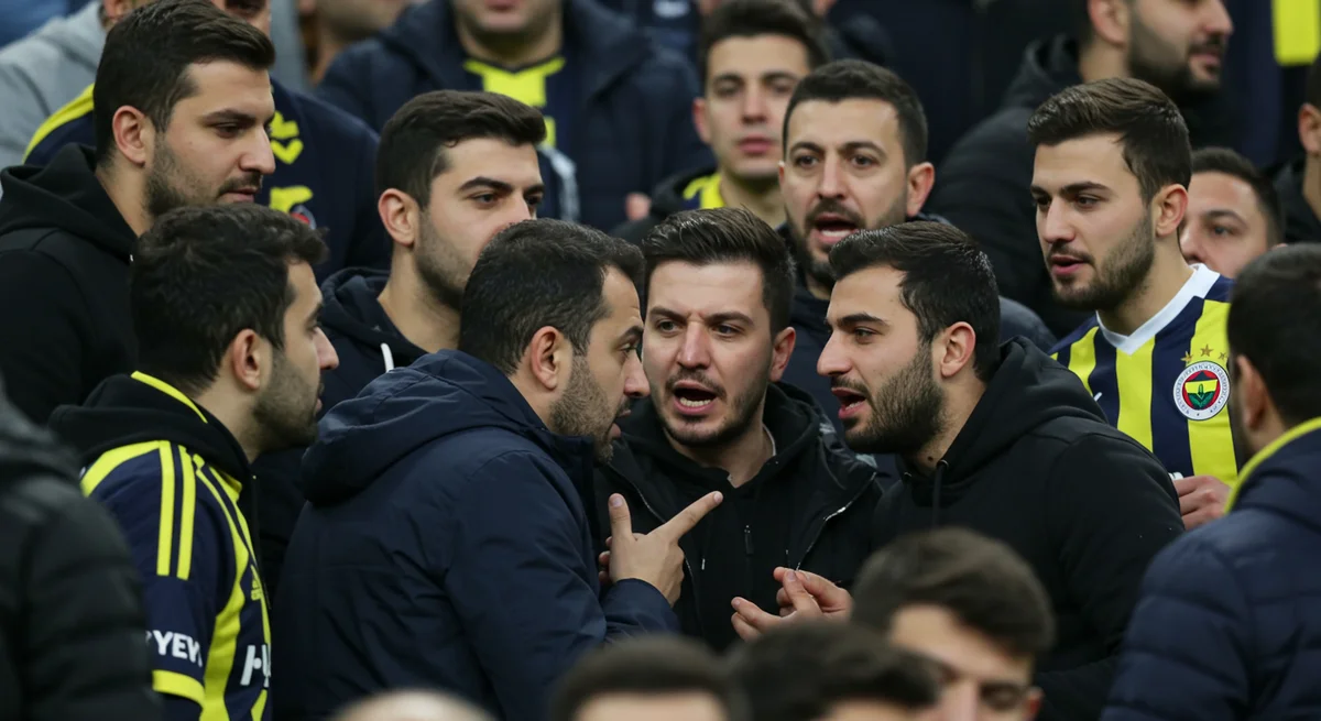 Fenerbahçe'de Seçim Ateşi Yükseliyor: Gerilim, Sert Uyarılar ve Başkanlık Yarışında Son Viraj!