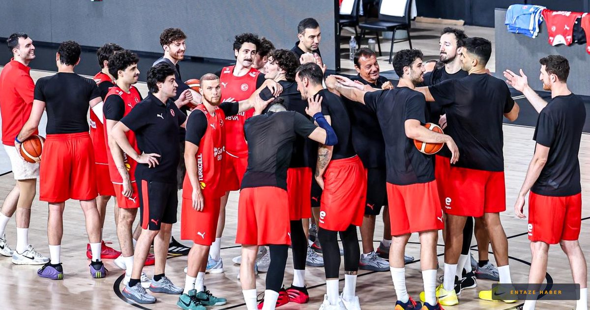 12 Dev Adam Zirveye Ambargo Koydu: FIBA Sıralamasında Zirve Türkiye'nin!