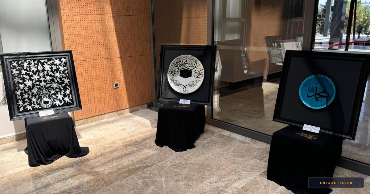 İslam Tarihinin İzleri Çini Sanatıyla Buluştu: 'Asr-ı Saadet'ten Günümüze' Sergisi Kapılarını Açtı