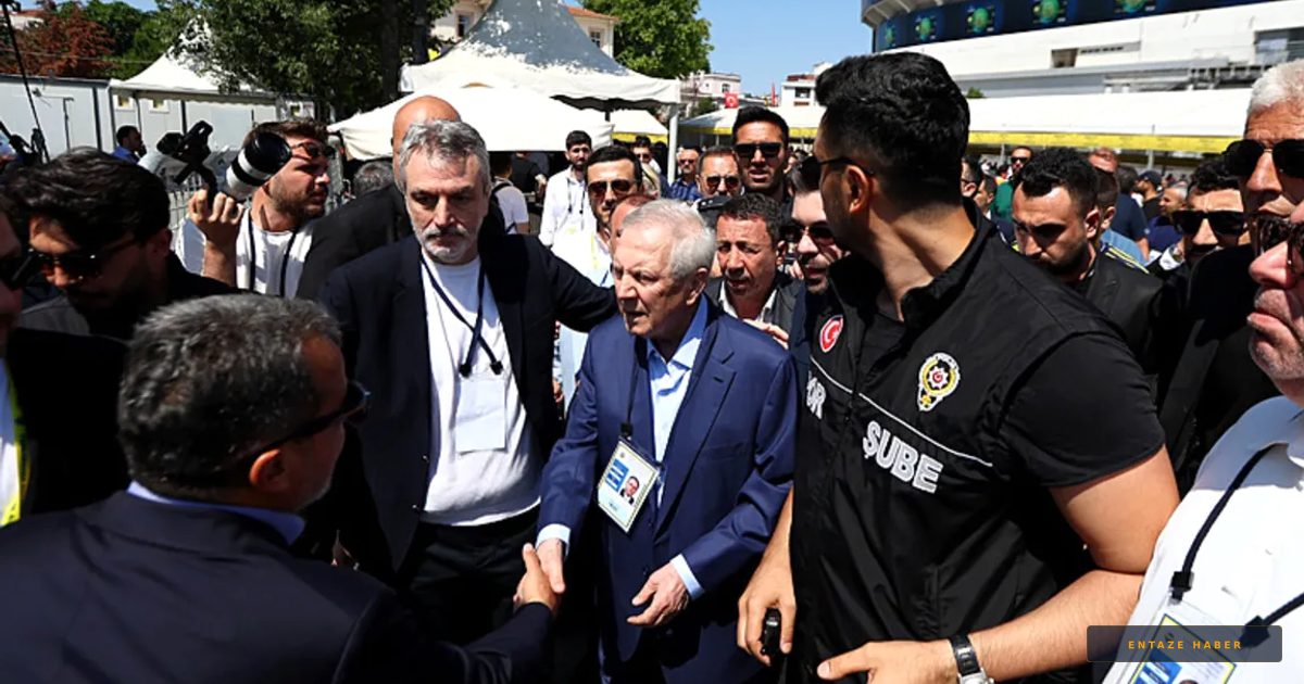 Fenerbahçe'de Şampiyonluk Hasretine Son Verilecek! Özgür Peker'den Net Mesaj