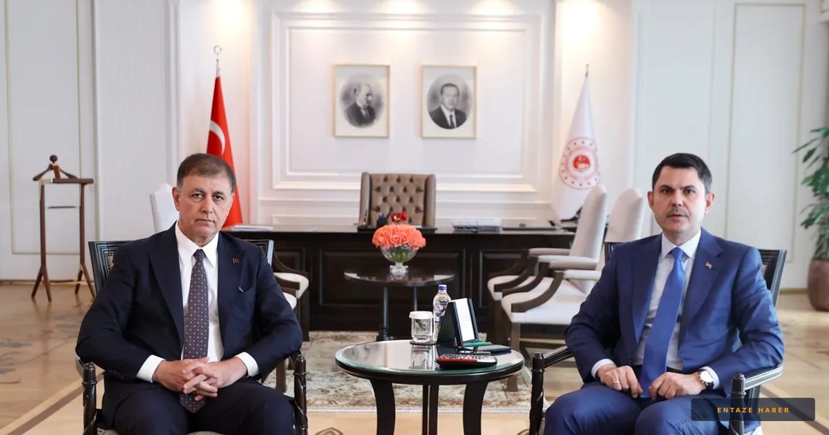 Ankara'da Kritik Zirve: Bakan Kurum ve Başkan Tugay İzmir'in Geleceğini Konuştu