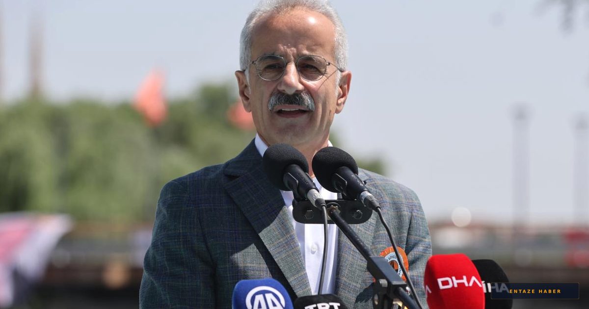 Hürmüz Boğazı'nda Kritik Tahliye Tamamlandı: Bakan Uraloğlu'ndan Resmi Açıklama
