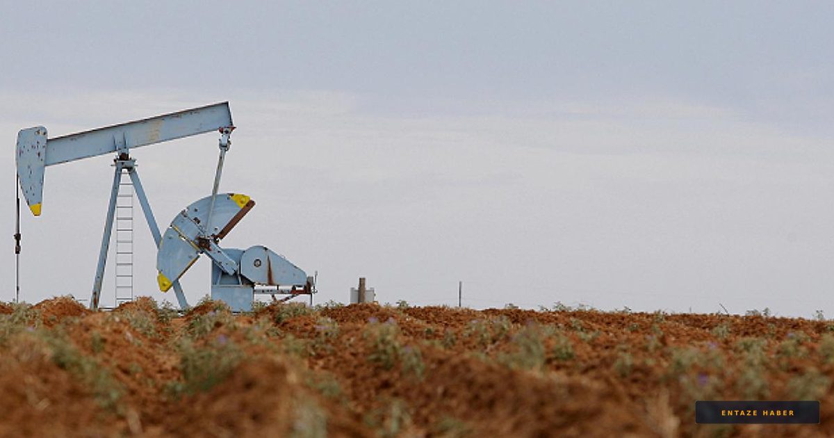 Küresel Piyasalar Alarmda: Brent Petrol 100 Dolar Barajını Devirdi