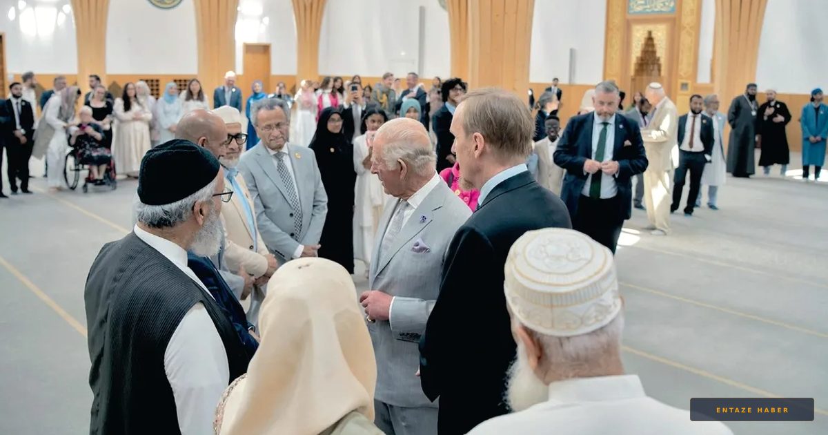 Kral Charles'a Londra'dan Türkiye Daveti: Cami Ziyaretinde Erdoğan Mesajı