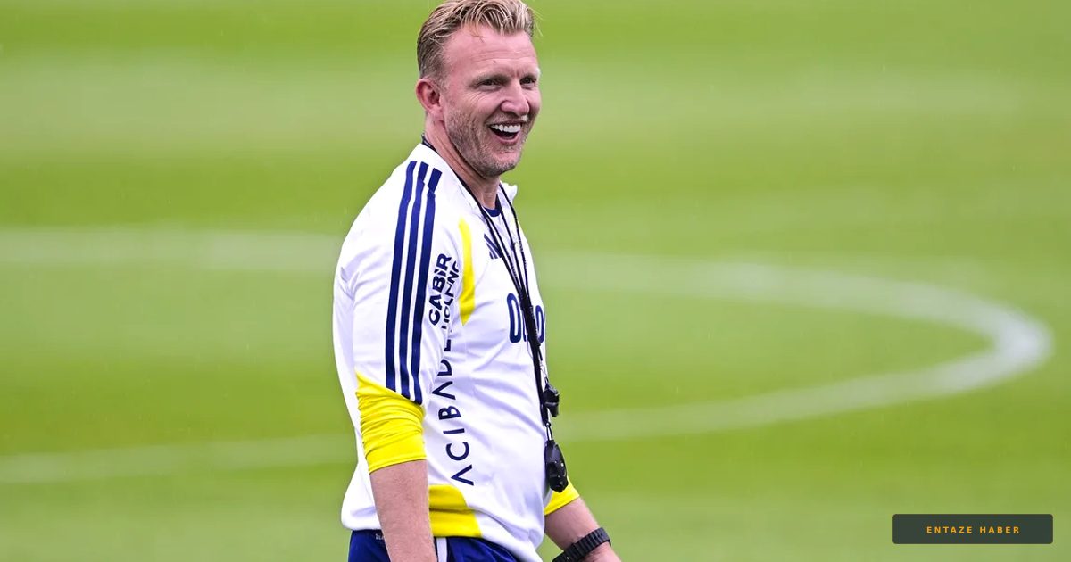 Dirk Kuyt'tan Fenerbahçe'de 'Kusursuzluk' Hedefi: Her Anı Domine Edeceğiz