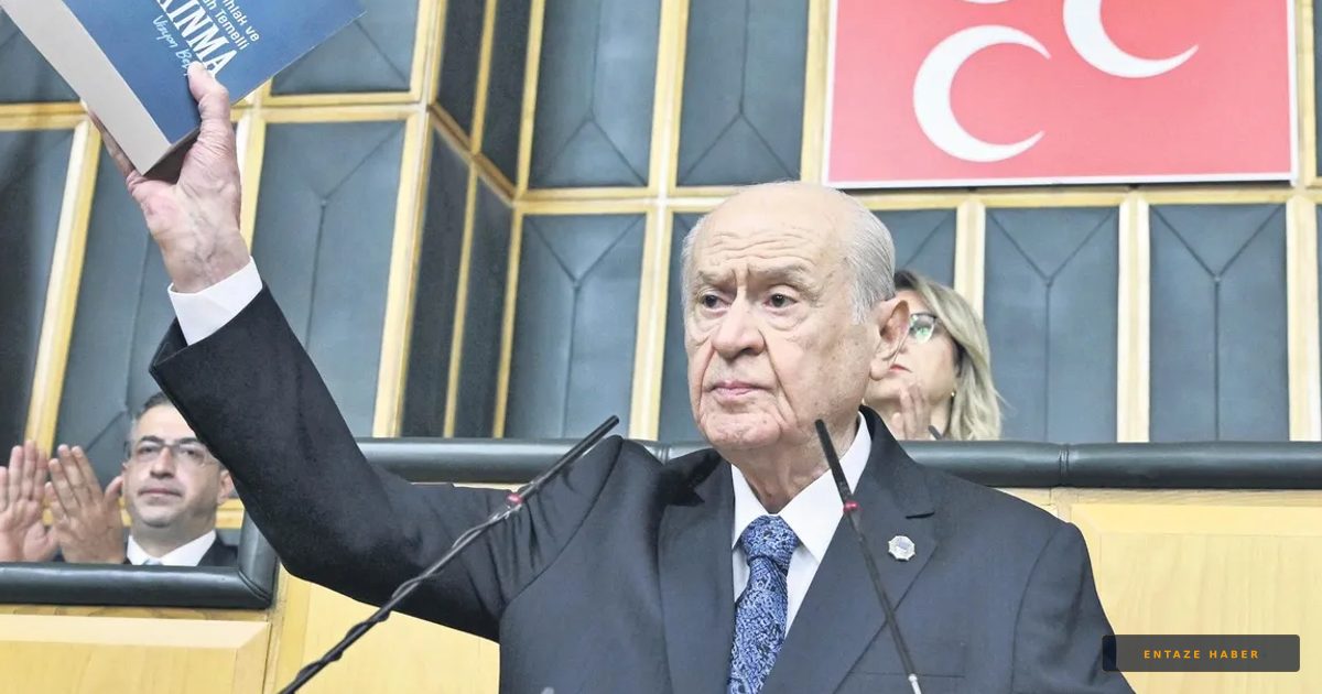 Devlet Bahçeli'den Avrupa'ya Sert Çıkış: 'Egemenlik Sahamıza İtiraz Edenin Alnını Karışlarız'