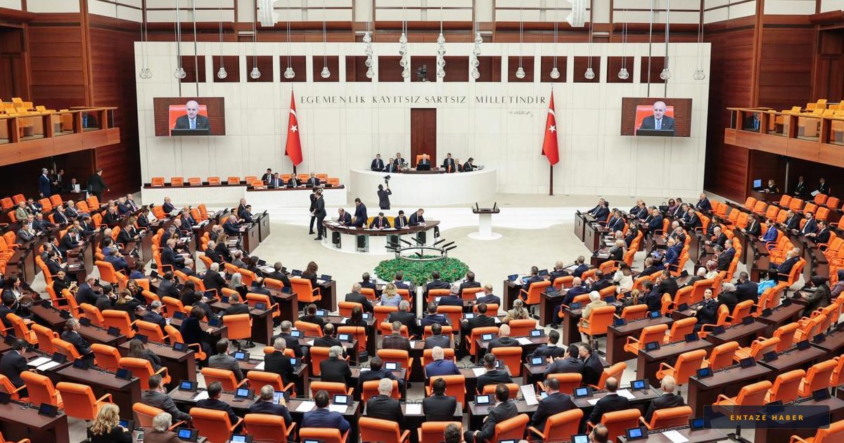 Emeklilere Müjde: En Düşük Emekli Maaşı İçin Kanun Teklifi Meclis'te