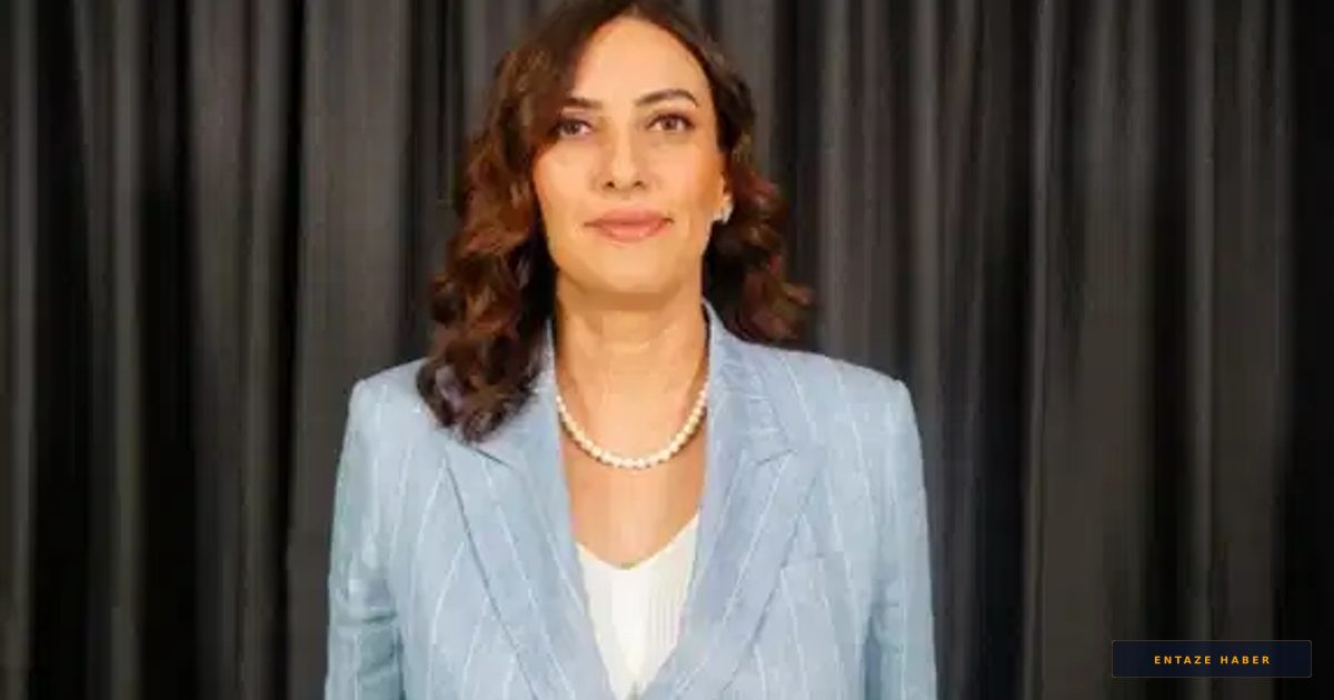 TBMM'de Bir İlk: CHP'li Murat Emir ve Evrim Rızvanoğlu Dünyaevine Girdi