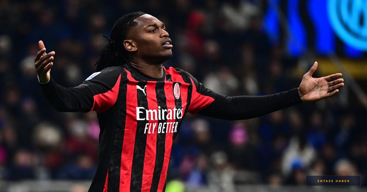 Rafael Leao İçin Devler Savaşı: Tottenham, Süper Lig Devlerini Saf Dışı Bırakmaya Hazırlanıyor!