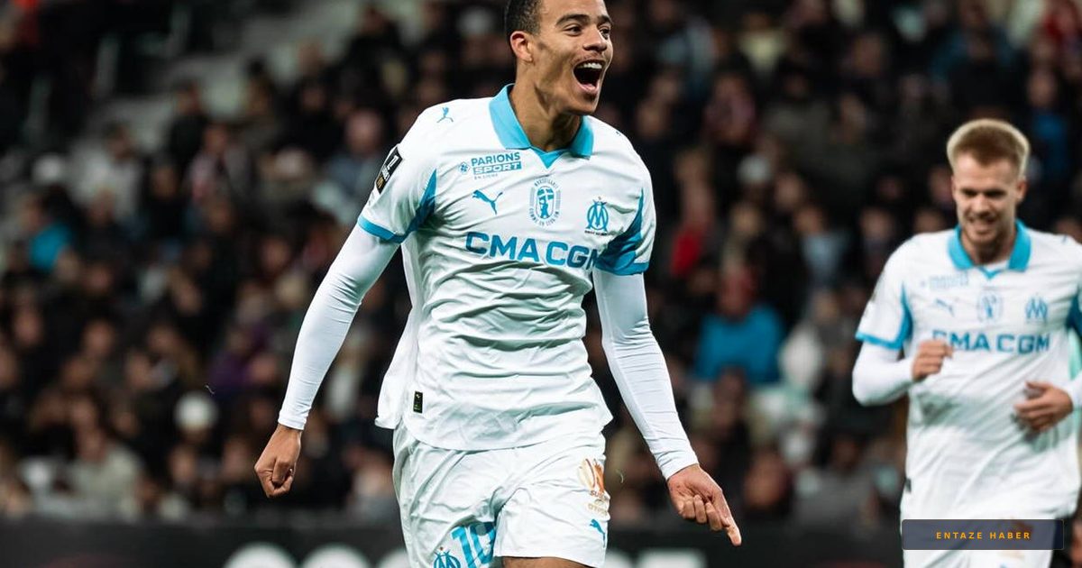Fenerbahçe’nin Radarındaki Mason Greenwood’dan Marsilya Kararı: Kampta Görüntülendi!