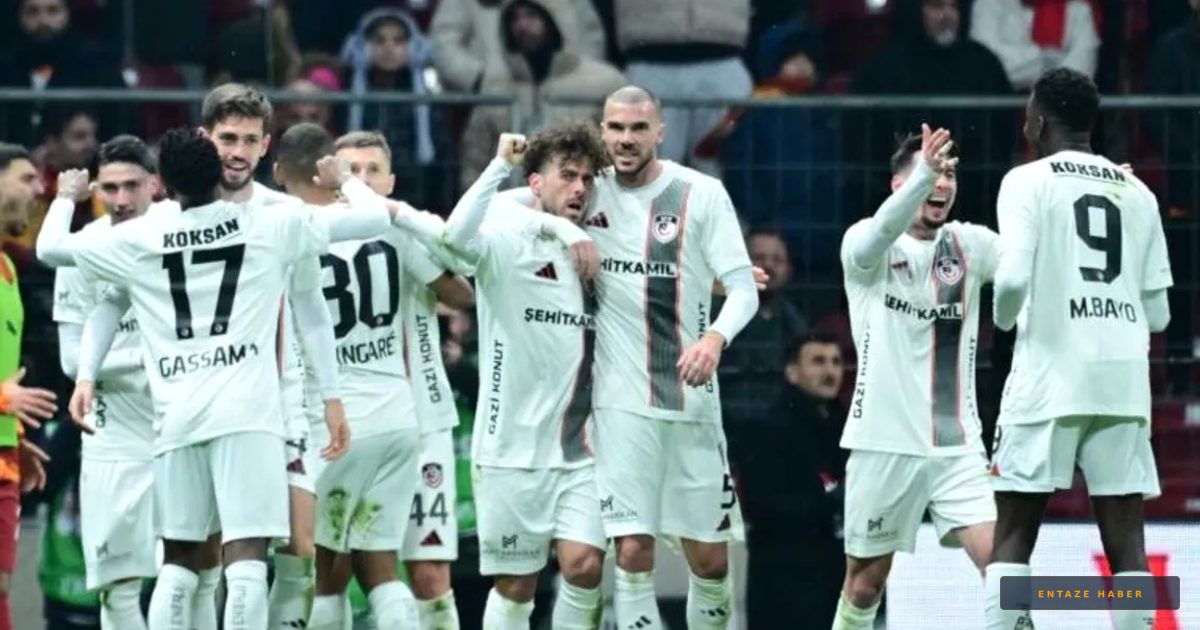 Gaziantep FK'de Büyük Temizlik: 5 Yıldızla Yollar Ayrıldı!