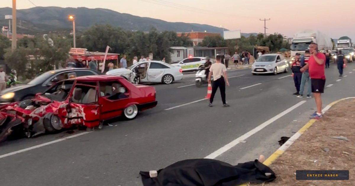 Balıkesir’de Feci Kaza: İki Otomobil Kafa Kafaya Çarpıştı, 2 Ölü, 3 Ağır Yaralı!