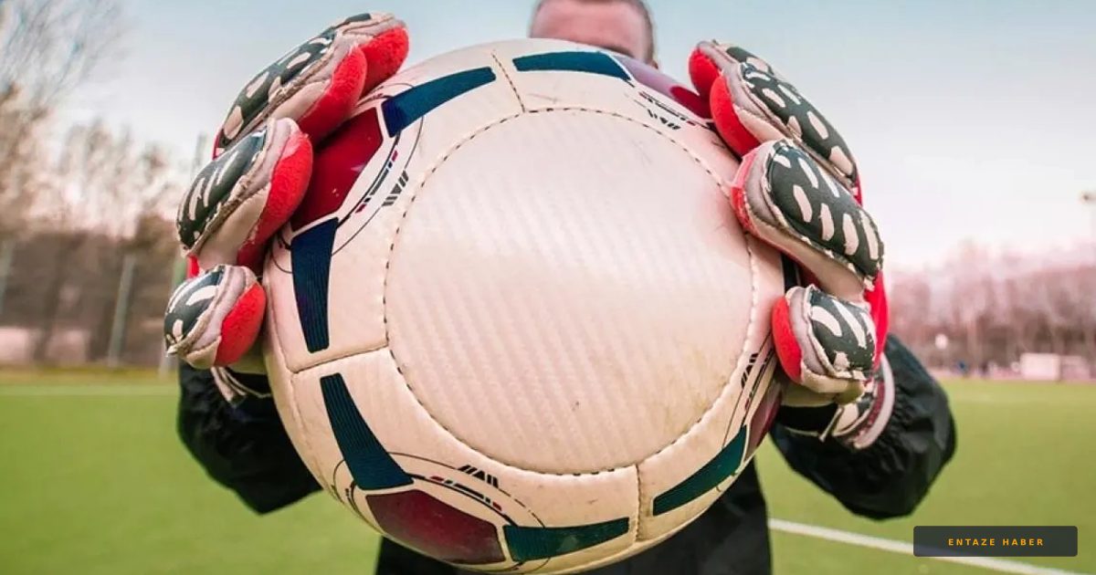 İngiltere Futbolunda Devrim: Kalecilerin Oyun Yavaşlatma Taktiklerine Kırmızı Kart!