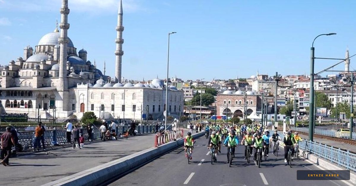İstanbul'da Pazar Günü Trafiğe Kapatılacak Yollar: Yeşilay Bisiklet Turu İçin Kritik Uyarı