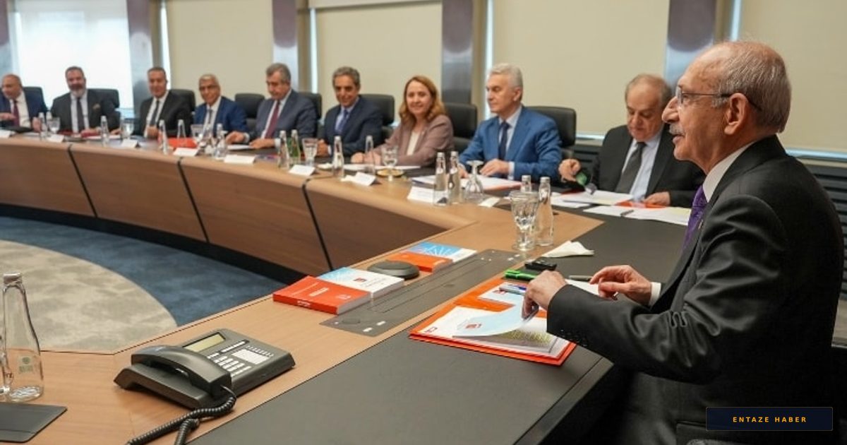 Kılıçdaroğlu'ndan Kritik Hamle: CHP'de Grup Toplantısı İptal, Gözler MYK ve PM'ye Çevrildi