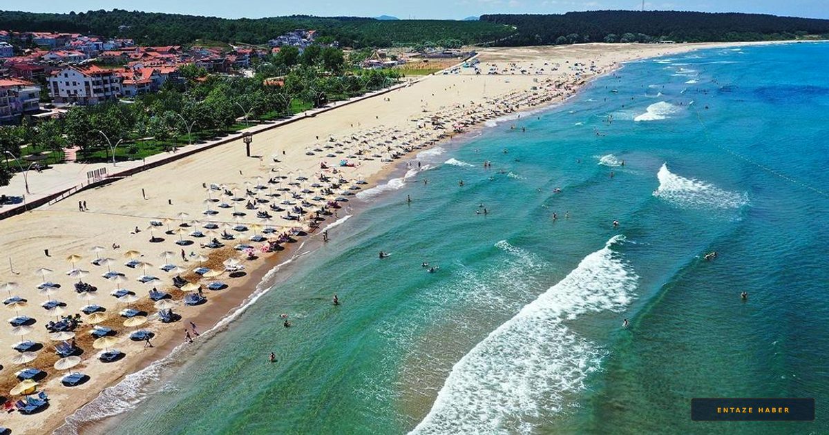 Kandıra’da Deniz Keyfine Hava Muhalefeti Engeli: Hangi Plajlar Yasaklandı?