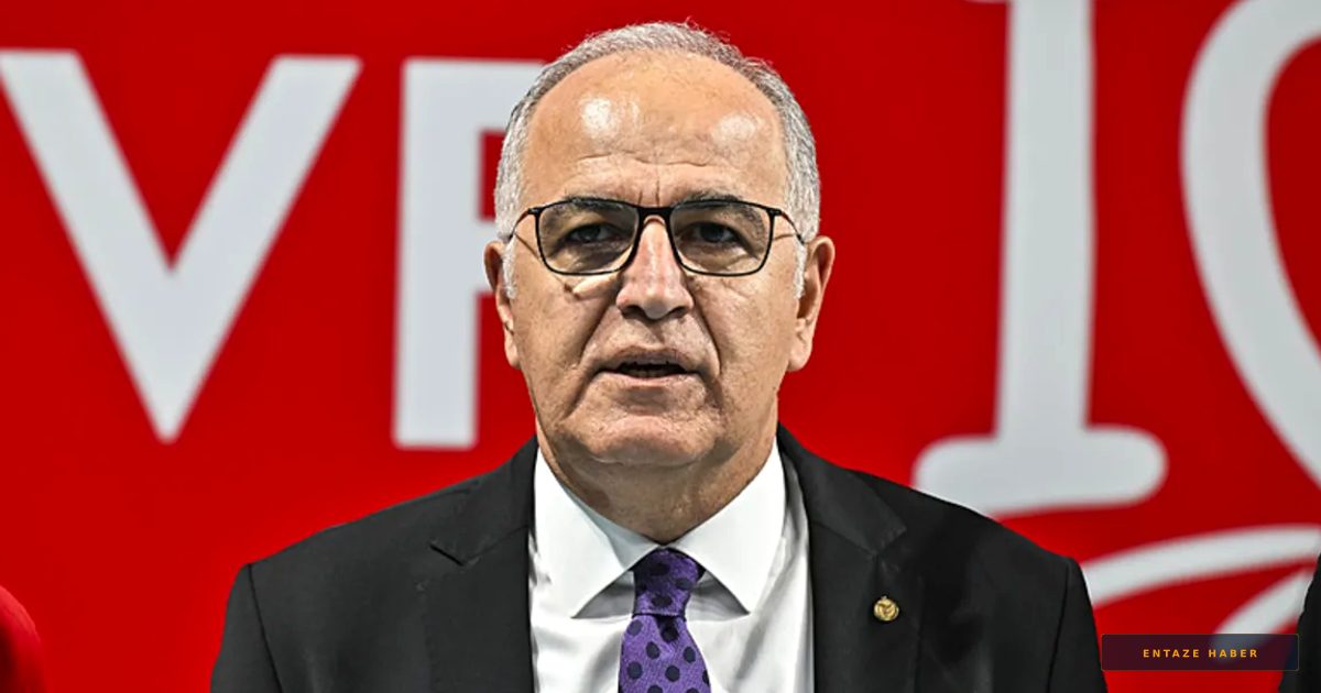 Mehmet Akif Üstündağ'dan Voleybolda 'Çifte Final' Mesajı: Hedefimiz Kürsünün En Üstü