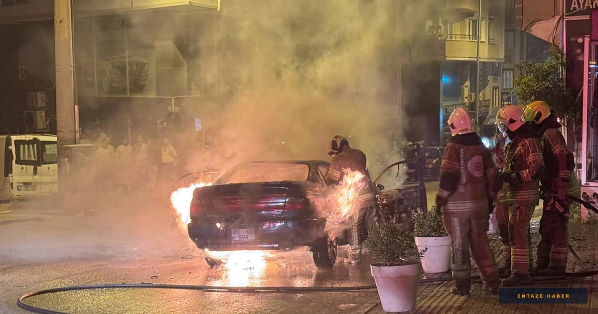 Bursa'da Korku Dolu Anlar: Seyir Halindeki Otomobil Bir Anda Alev Topuna Döndü
