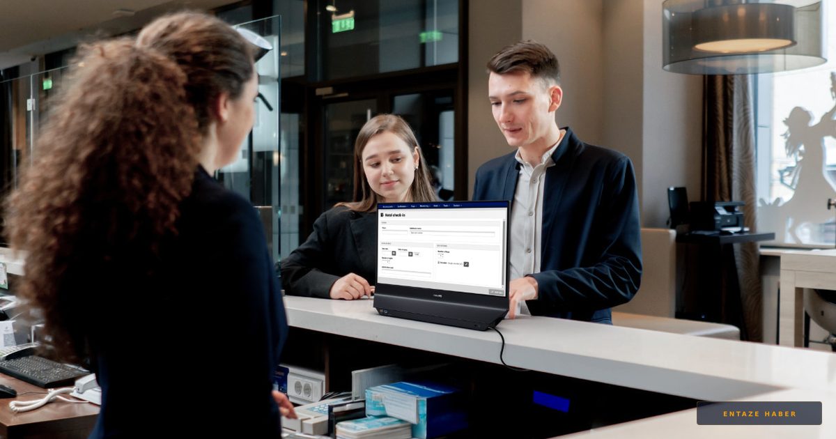 Philips'ten Devrim Niteliğinde Çözüm: Çift Taraflı Ekran Dönemi Başlıyor