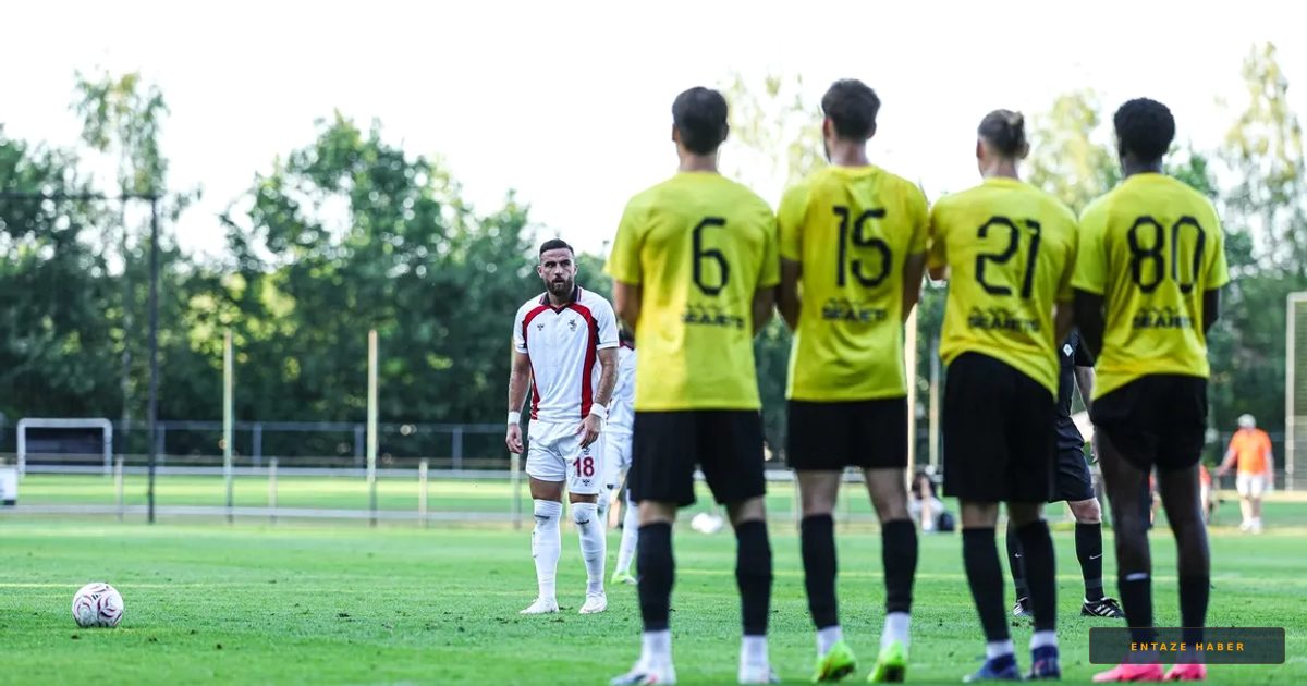 Samsunspor Hollanda'da Fırtına Gibi: AEK'i Devirdi