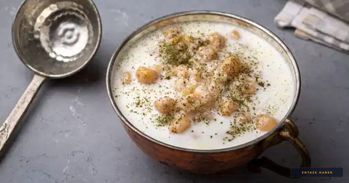 Yaz Sıcaklarını Unutturan Lezzet: 5 Dakikada Ayran Aşı Çorbası Tarifi
