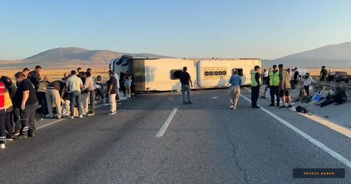 Kütahya'da Feci Kaza: Yolcu Otobüsü Devrildi, 31 Yaralı Var!