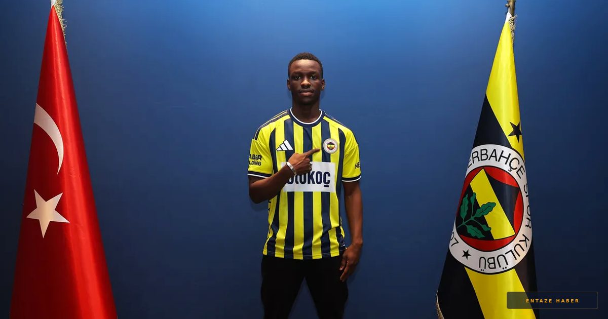 Fenerbahçe'nin Yeni Yıldız Adayı: Amara Diouf Sarı-Lacivertli Formayı Giydi!