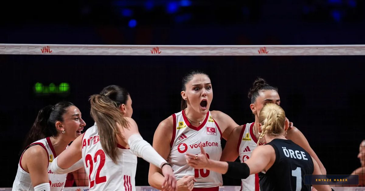 Filenin Sultanları Kanada'yı Geçti: VNL'de Yarı Final Bileti Bizim!