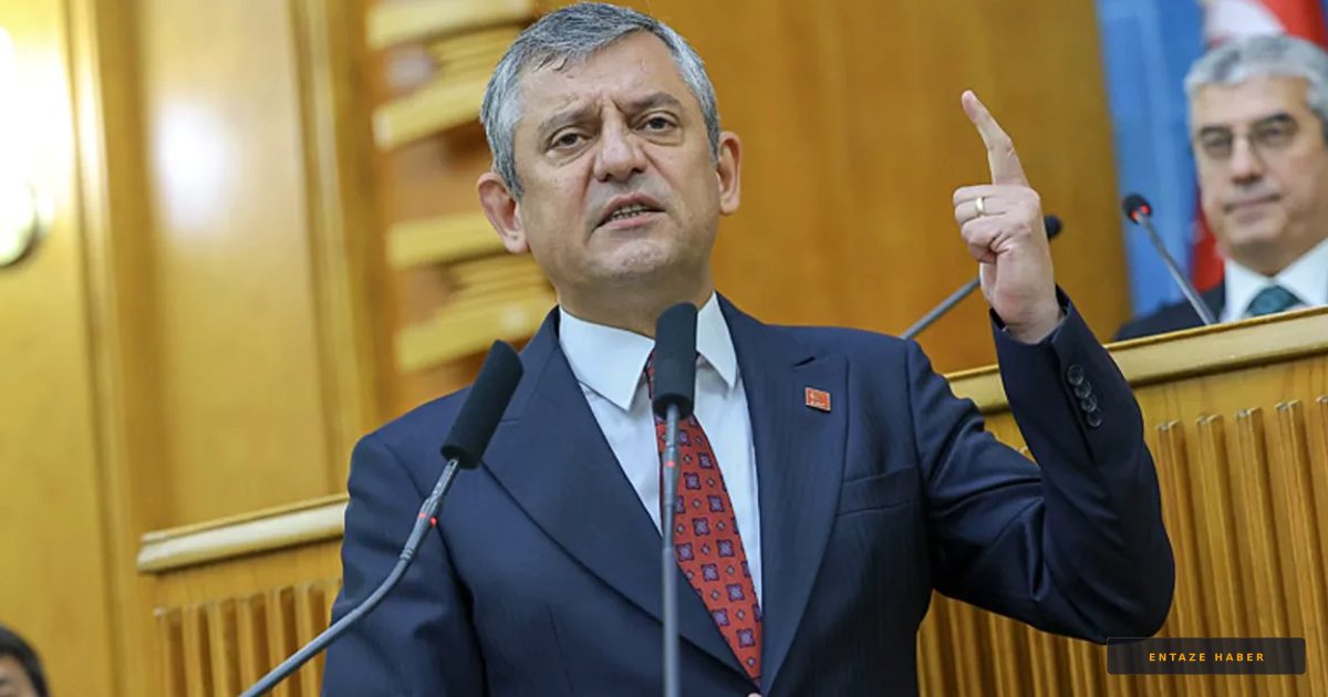 Siyasi Deprem: Özgür Özel ve 90 Milletvekili CHP'den Ayrıldı, Yeni Parti İçin İmzalar Atıldı