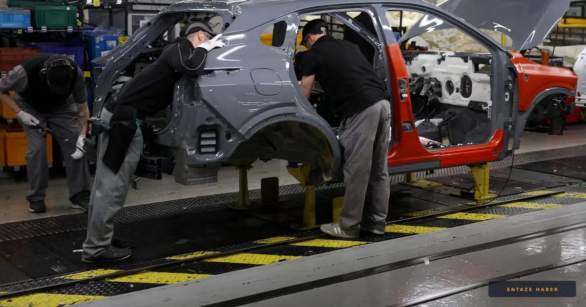 Nissan'dan Şok Karar: Elektrikli Qashqai Projesi Çöpe mi Gitti?