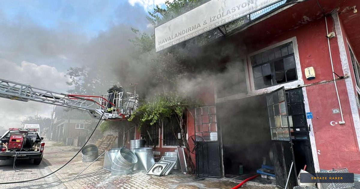 Ergene'de Büyük Panik: Havalandırma Atölyesi Alevlere Teslim Oldu