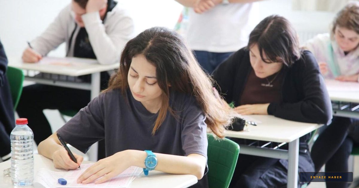 2026 AYT Sınavı Tamamlandı: Uzmanlardan İlk Değerlendirme ve Sınav Analizi